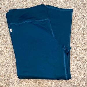 Fabletics Crop Leggings